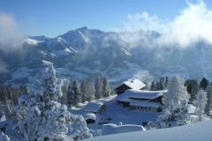 winterfoto_204765-steinerhaus-winter-jpeg